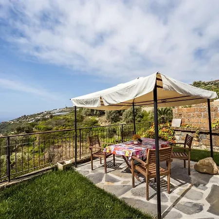 بيت للعطل Timo